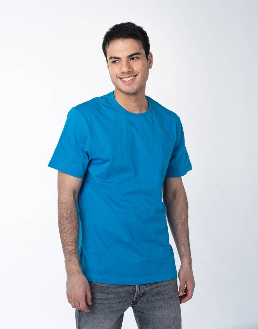 Лазурная мужская футболка оптом
